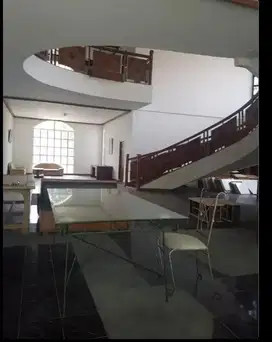 Disewakan Rumah Luas Dago Bandung,Cocok Untuk Kantor