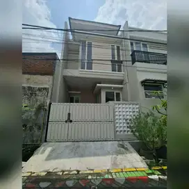 DIJUAL RUMAH BARU DI RUNGKUT ONLY 1 M AN