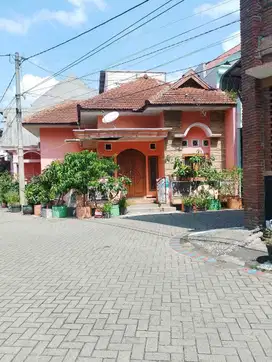 Rumah Hook Mondoroko Singosari Malang