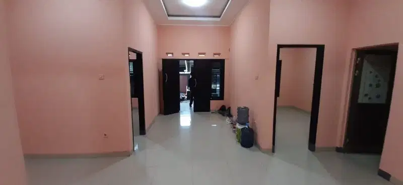 Rumah minimalis di Topindo kopo residence
