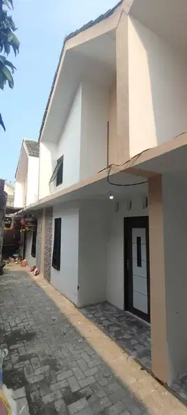 Rumah baru 10 m2 harga 210 juta 2 km dari pintu tol tambaksumur I Waru