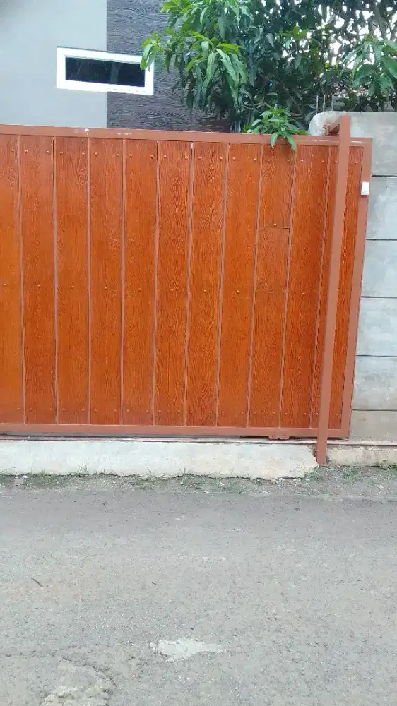 Gerbang dan kanopi