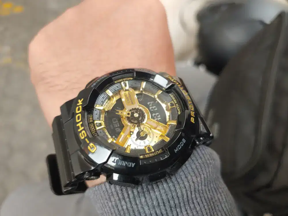 Jam g shock GA-110GB-1A

 Edisi beli di Mekkah