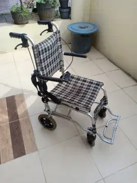 Kursi Roda Travel Size Bekas