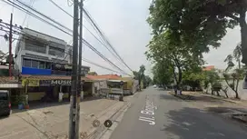 Rumah Usaha Raya Brigjend Katamso Waru, Akses Bisa Kontainer