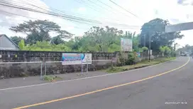 Tanah luas strategis pinggir jalan utama kawasan wisata Kaliurang