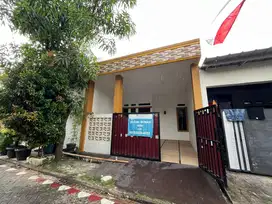 DI JUAL RUMAH MURAH SIAP HUNI 20 MENIT AKSES TOL BEBAS BANJIR DESAIN MINIMALIS DI BEKASI TIMUR