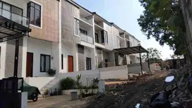 rumah nempel Citragrand tembalang