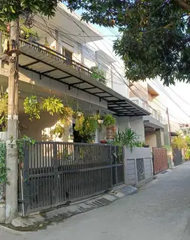 RUMAH CANTIK KONSEP SHABBY DI JAGAKARSA - JAKSEL