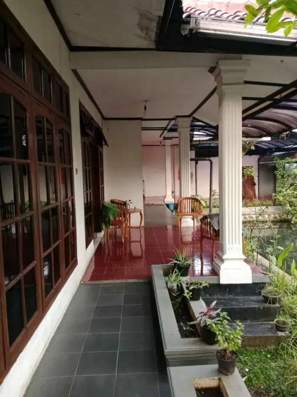 Rumah dijual murah 2 lantai 500 m2 SHM sindang barang loji bogor