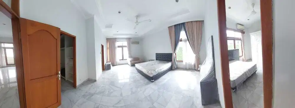 For Rent Spacious Home with Private Pool in TB Simatupang