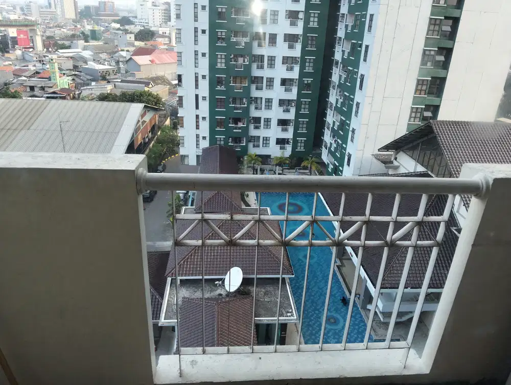 Disewakan Apt Salemba Residen Jkt Pst 2 BR 56 M2 hook Rp.52 JT/thn