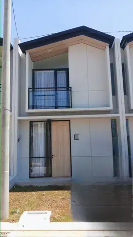 DI Kontrakan Rumah 2 Lantai di Kawasan KIIC Karawang