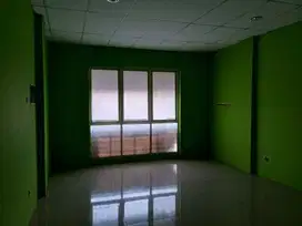 Disewakan Ruko 2 Lantai Nyaman Pasar Minggu Pinggir Jalan