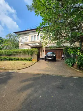 DIJUAL RUMAH MEWAH BAGUS SIAP HUNI PONDOK INDAH JAKARTA SELATAN.