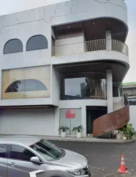 Gedung 3 lt Panglima Polim Kebayoran Baru Bisa Cafe