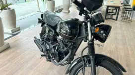 Kawasaki W175 SE Black 2023 – Mulus, Surat Lengkap