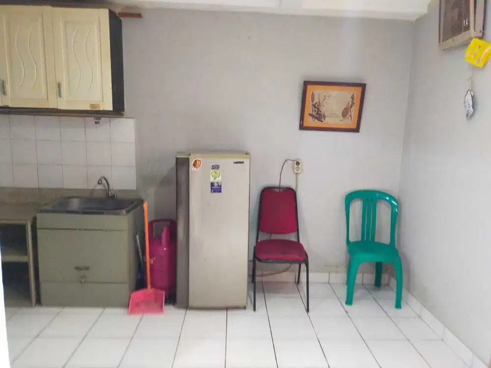 Apt Modernland Tower Kuning (2 BR)