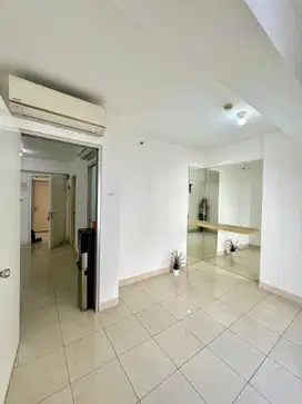 Di sewakan apartemen green bay Pluit 2BR kosongan