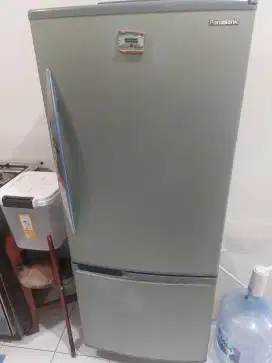 Kulkas Panasonic 2 Pintu