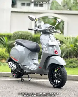 JUAK CEPAT VESPA SPRINT S 150 IGET ABS LED TH 2019 PERFECT CONDITION