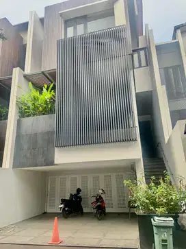 TURUN HARGA Luxury Townhouse Minimalis Di Cipete