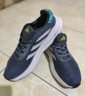 Sepatu Running ukuran 45 insol 28,5cm NEW