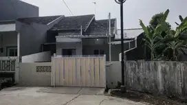 DI JUAL RUMAH DALAM CLUSTER PALLAZO MUTIARA GADING TIMUR KOTA BEKASI