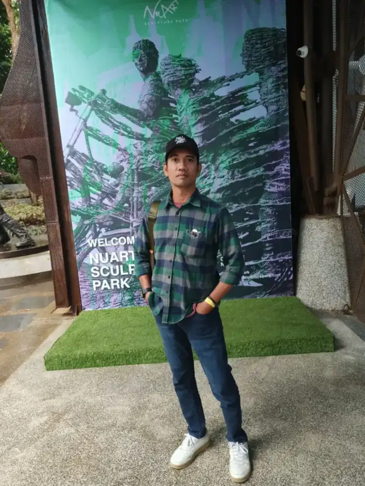 saya sedang mencari pekerjaan