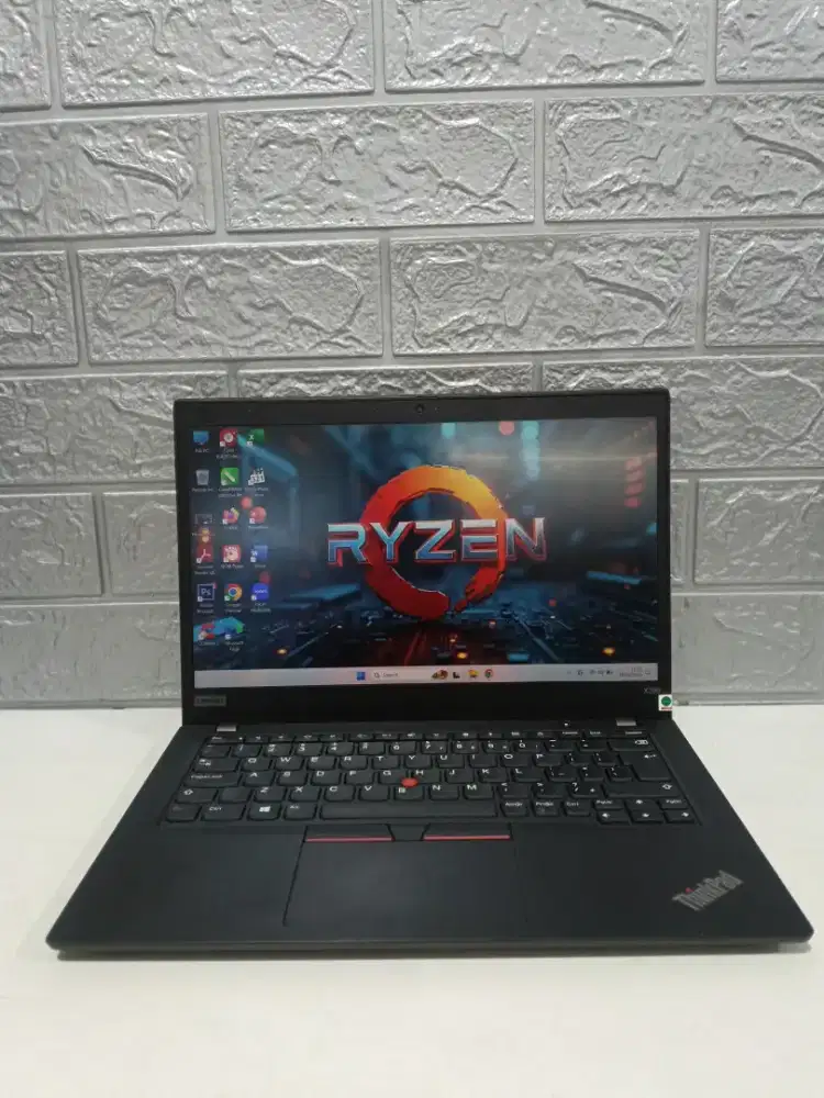 Lenovo Thinkpad x395 ryzen 5 pro ram 8gb SSD 256gb mulus berkualitas