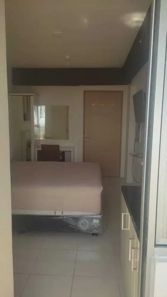 Dijual Apartemen Educity Tower Standford Surabaya Furnish