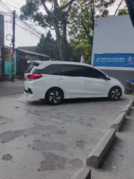 Mobilio RS 2016 automatic