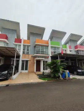 Rumah Siap Huni Lokasi Strategis Di Cluster Riviera Gading Serpong