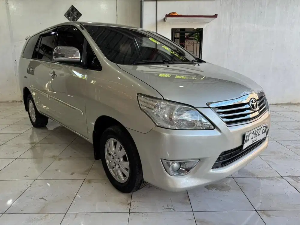 Toyota innova 2013