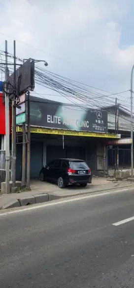 Disewakan Tempat Usaha Strategis di Jalan Sultan Agung - Harapan Indah