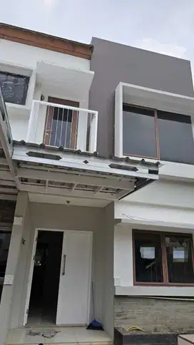 Disewakan Rumah Siap Huni di JGC, Cakung Jakarta Timur