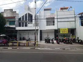 Strategis Ruko Luas 2 Plong di Jl. Hayam Wuruk Lempuyangan Jogja