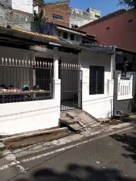 Rumah sulfat selatan blimbing kota malang