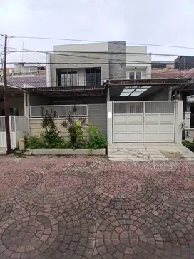 SEWA Rumah Siap Pakai di Nirwana Eksekutif Surabaya