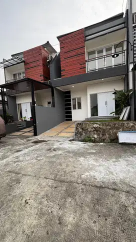 Rumah Nyaman dekat Golf National Jakarta