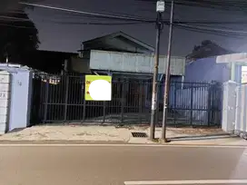 Rumah Pasar Minggu Disewakan Di Pinggir Jalan Raya