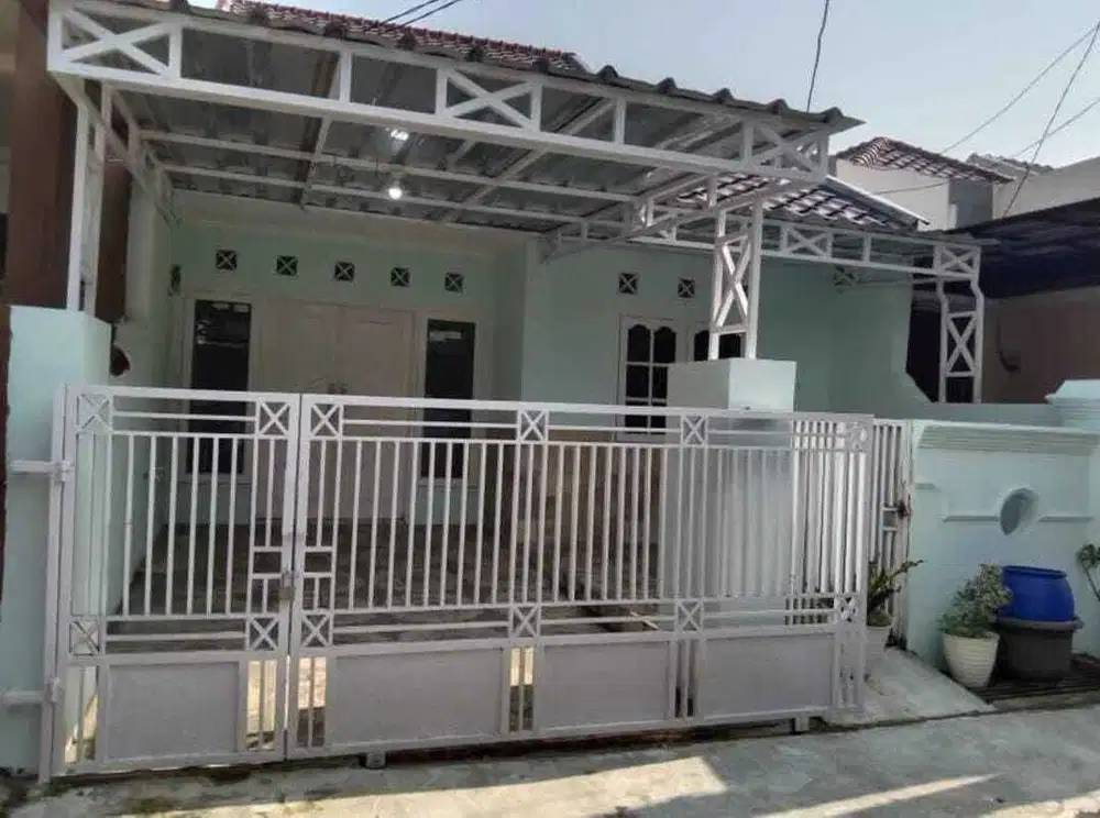 Rumah 2 Kamar Tidur 2 Kamar Mandi