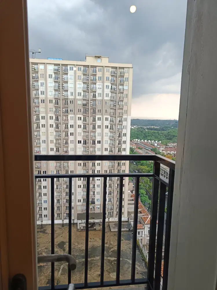 di sewakan apartemen 2 BR