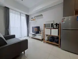Jarang Ada Sewa 2BR Semifurnish Akses Mall Taman Anggrek TA Residence