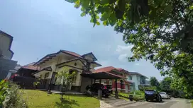 Dijual rumah dicluster samping danau sentul bogor