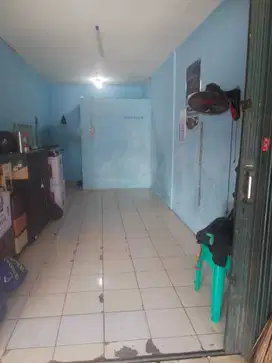 DISEWAKAN KIOS DEKAT KAMPUS MERUYA