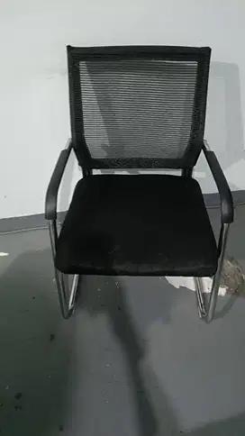 Kursi Kantor Kerja / Rapat Sandaran Jaring Nyaman