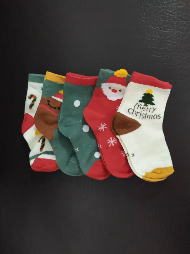 Kaos kaki anak import motif Natal