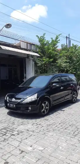 Mitsubishi Grandis 2008