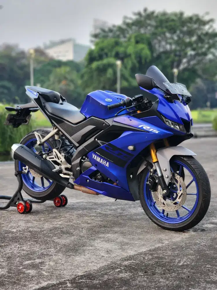 Yamaha R15 V3 Biru